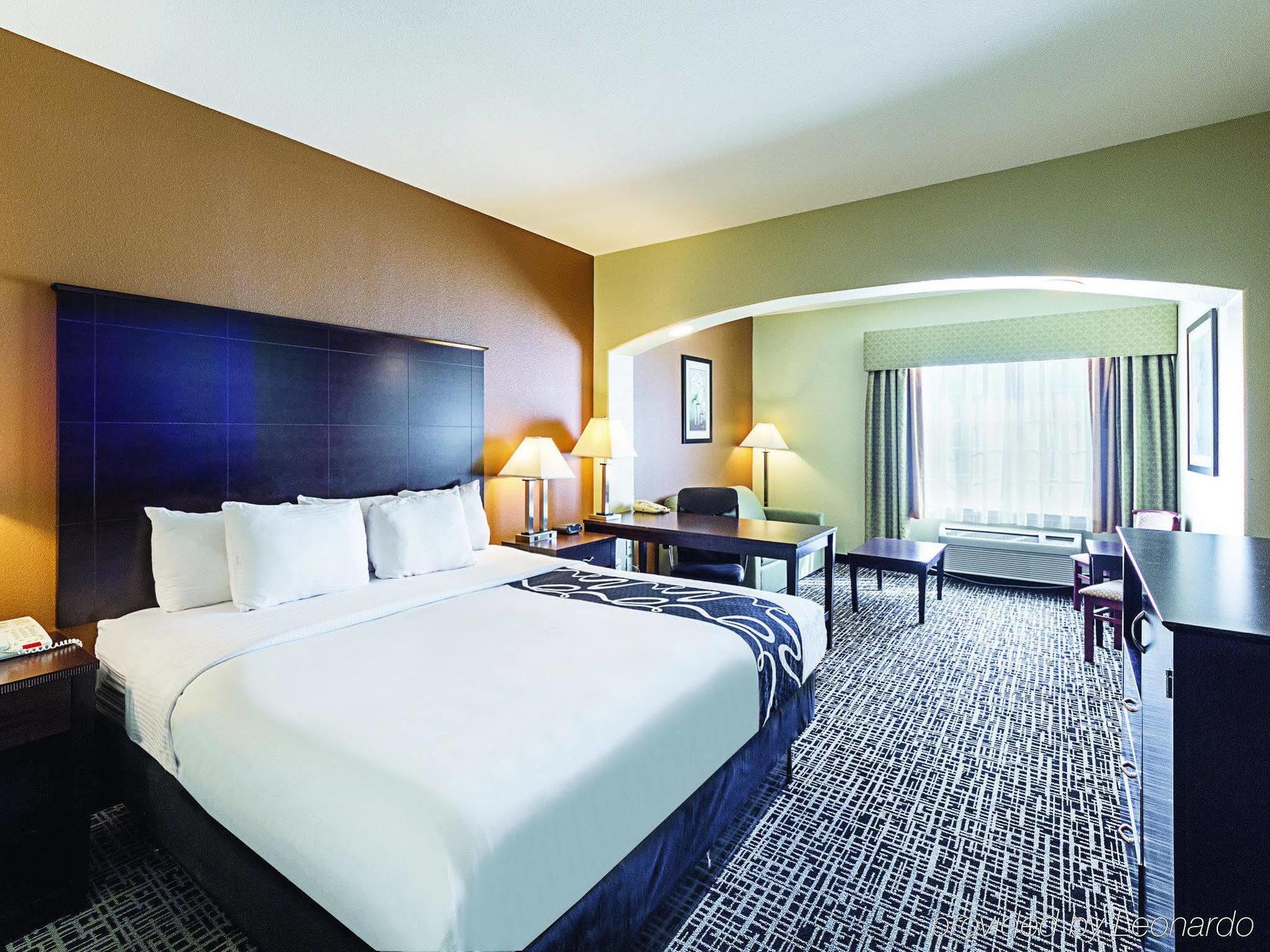 Hotel La Quinta By Wyndham San Antonio The Dominion Extérieur photo